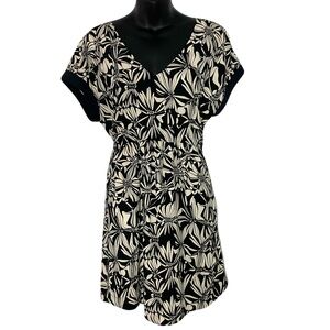Anthropologie Postmark Floral Midi  Dress V-neck Tie Back with Pockets